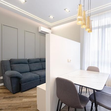 Petrovdom Ж38 In Luxury Apartments At 68 Zhylyanska Street,38 Perlyna Kiev Luaran gambar