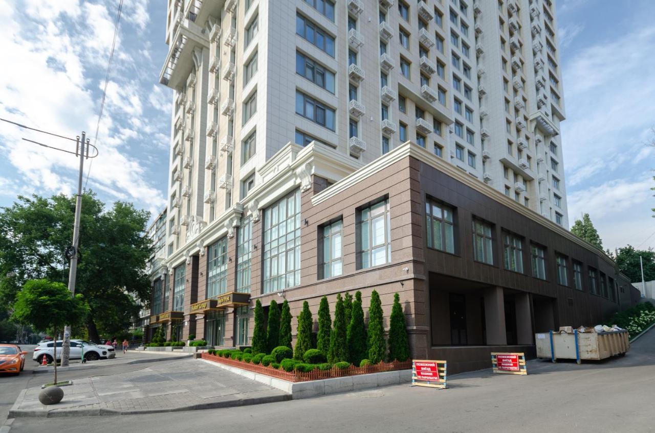 Petrovdom Ж38 In Luxury Apartments At 68 Zhylyanska Street,38 Perlyna Kiev Luaran gambar
