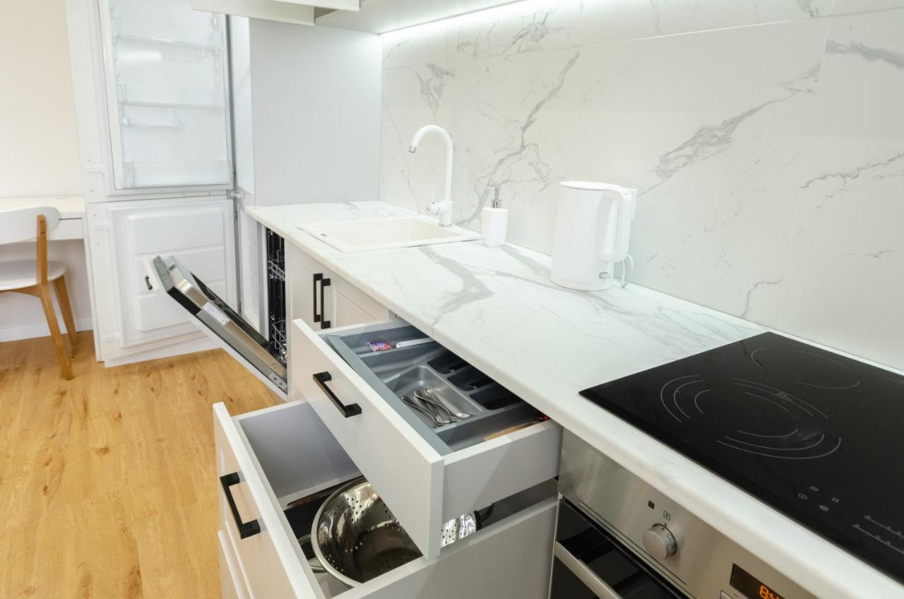 Petrovdom Ж38 In Luxury Apartments At 68 Zhylyanska Street,38 Perlyna Kiev Luaran gambar