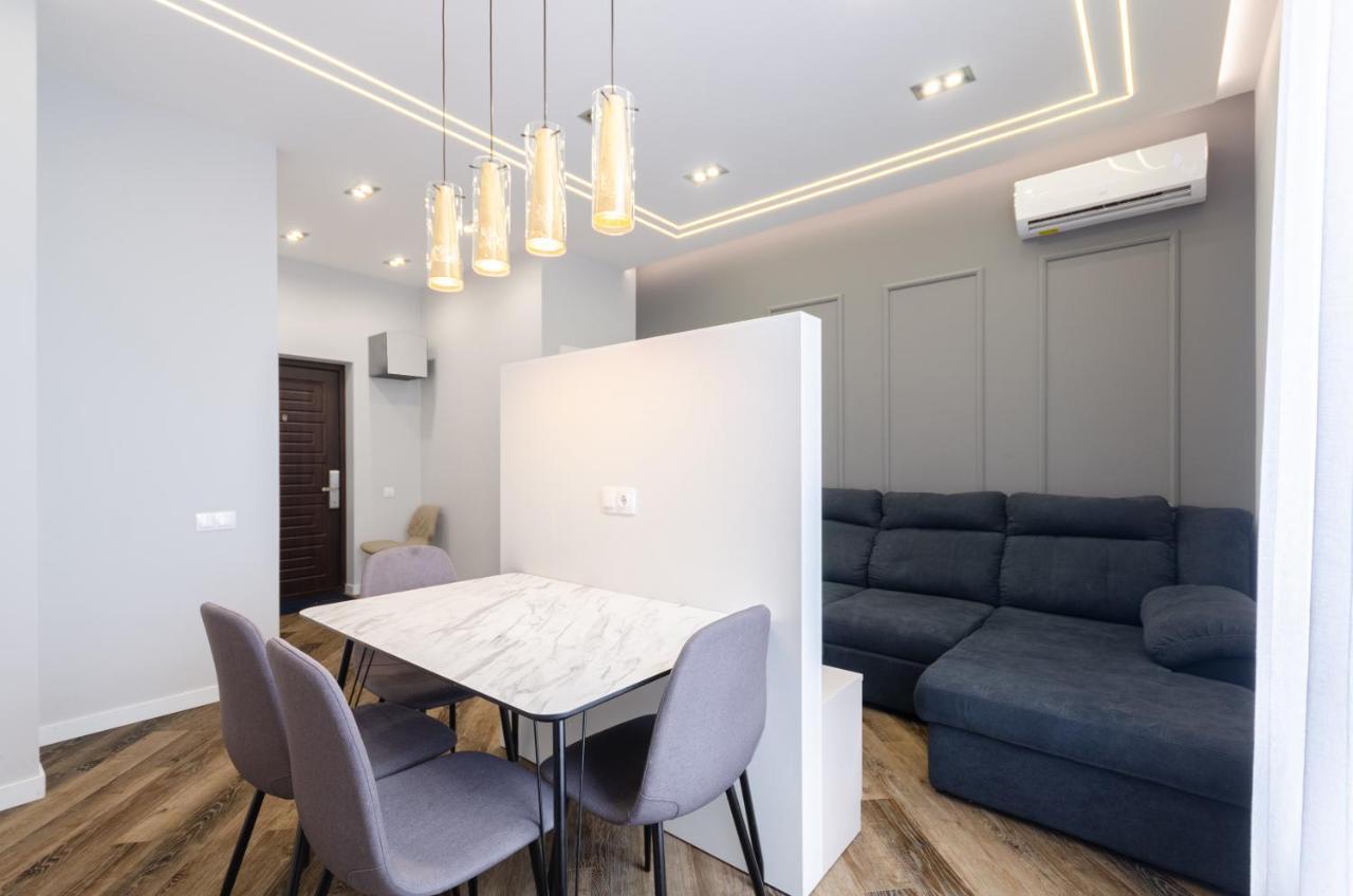 Petrovdom Ж38 In Luxury Apartments At 68 Zhylyanska Street,38 Perlyna Kiev Luaran gambar
